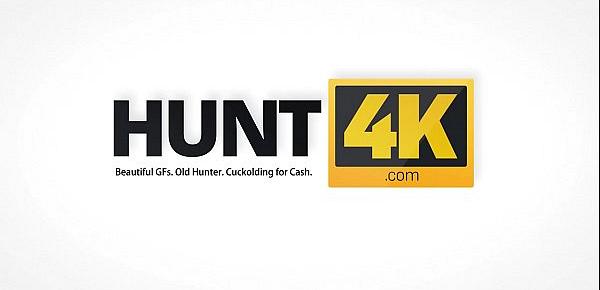  HUNT4K. Hunter gives money to teen blonde babe to open locked door